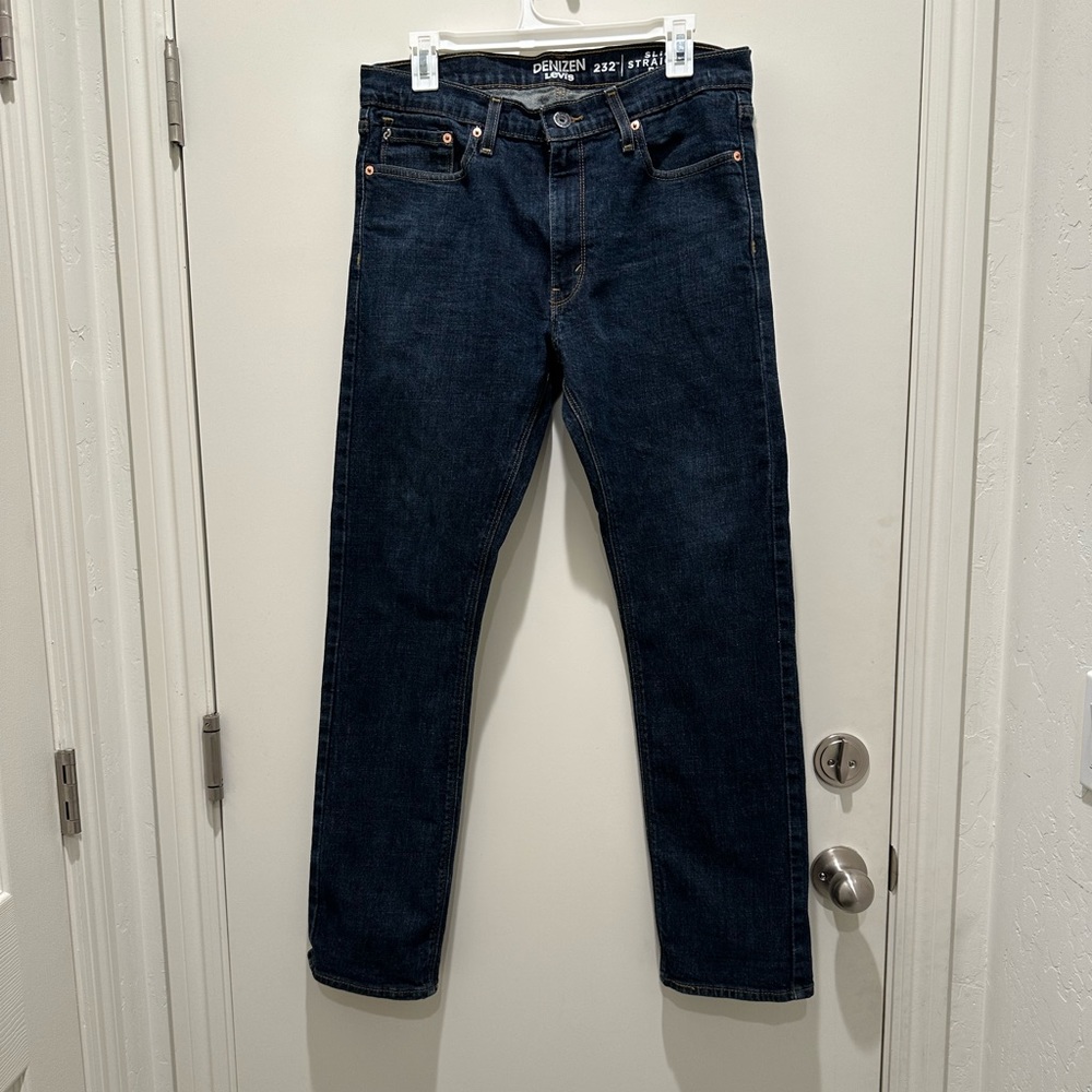 Men’s Levi jeans